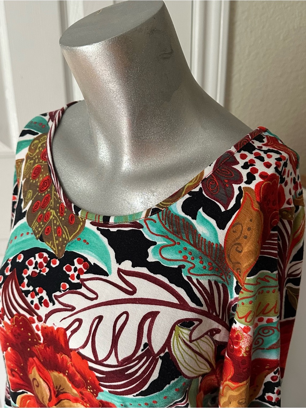 Chico’s Multicolor Floral Print Long Sleeve Top - Picture 2 of 7